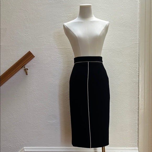 Zara XS Midi Navy Pencil Skirt with Piping - Picture 1 of 3